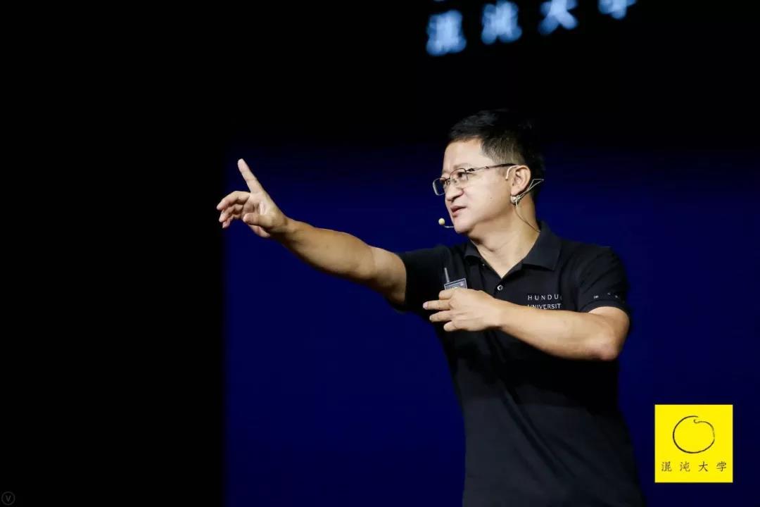 互聯(lián)網風向標貝佐斯的簡單介紹
