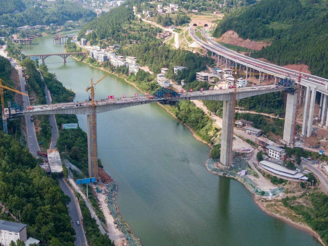 關于通江建設新聞聯(lián)播網(wǎng)站公示的信息