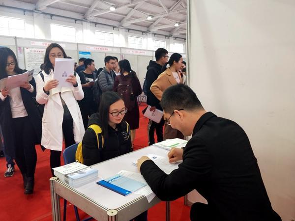 中國互聯(lián)網絡新聞中心招聘(中國互聯(lián)網新聞中心聯(lián)系電話)